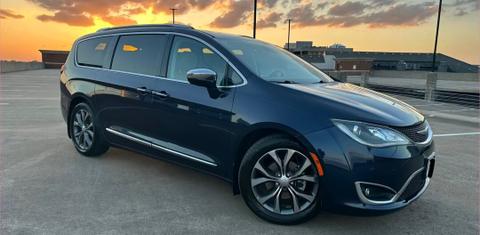 Chrysler Pacifica 2017