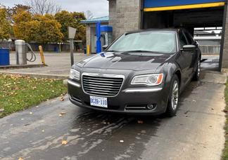 Chrysler 300 car