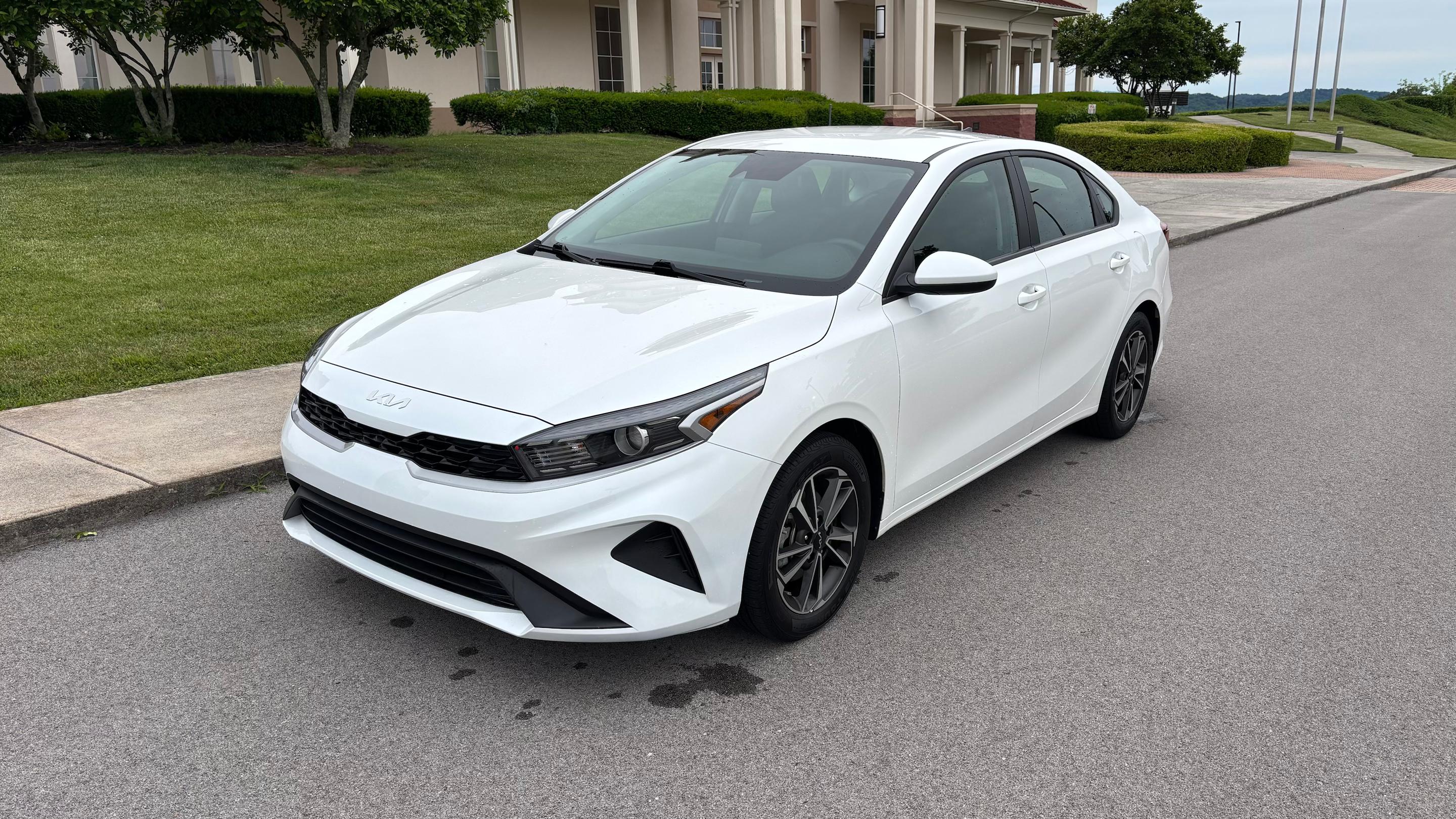 Kia Forte 2024 in Kodak, TN