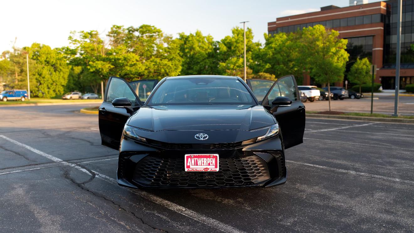 Toyota Camry Hybrid 2026 in Laurel, MD