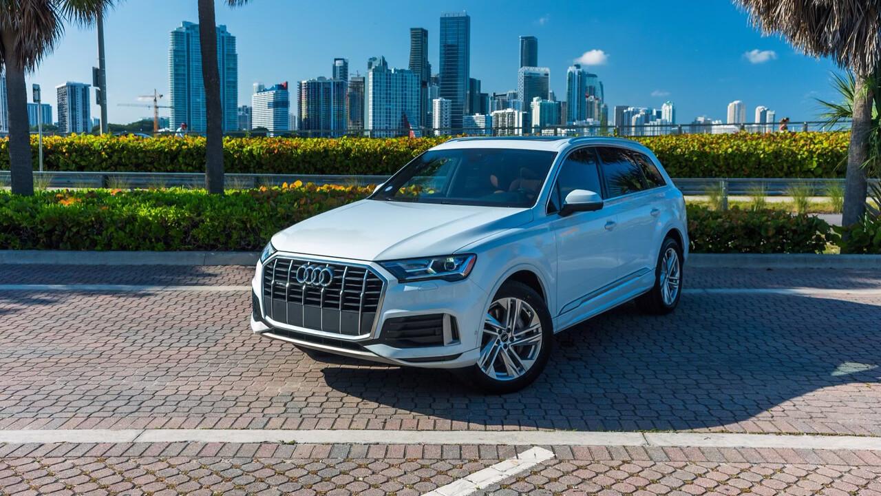 Audi Q7 2021 in Miami, FL