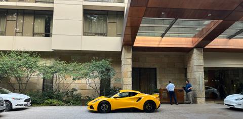 Lotus Emira 2024