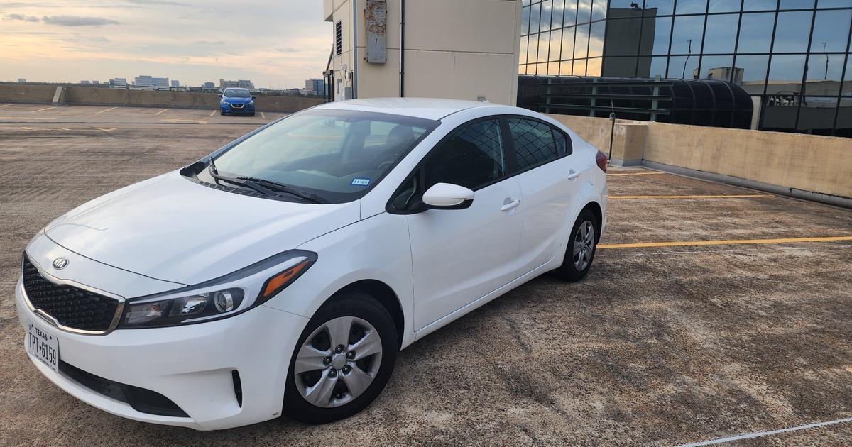 Kia Forte 2018 rental in Houston - RA0840GZT E7qDVMsRnuHg.1200x630