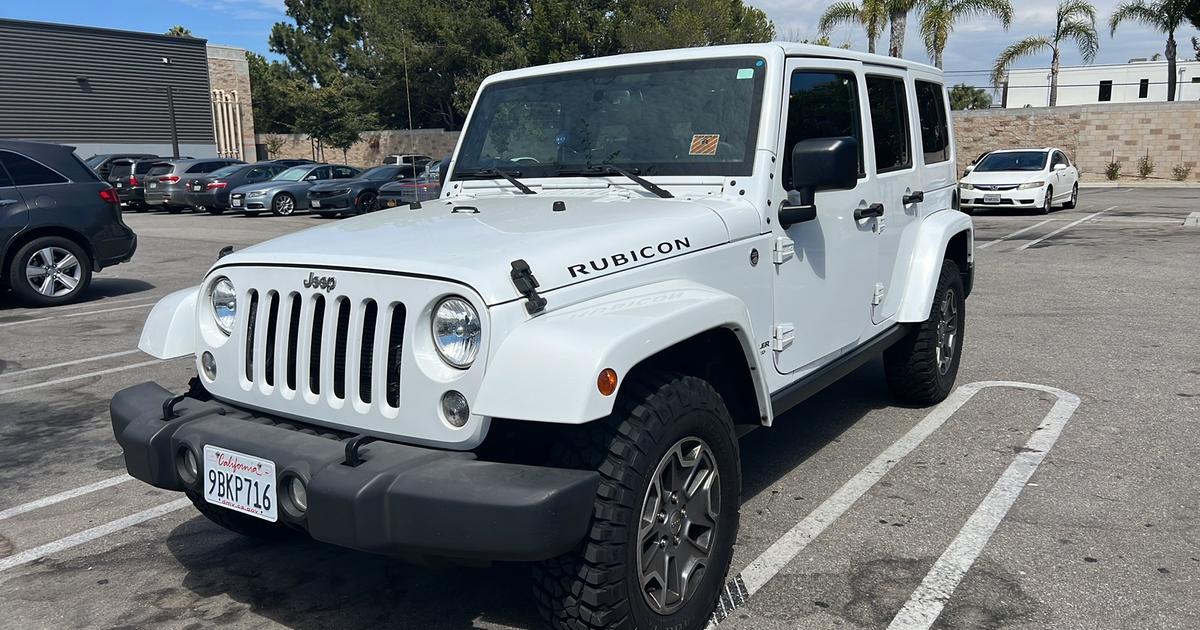 Jeep Wrangler Unlimited 2015 rental in Lihue, HI by Marc E. Turo