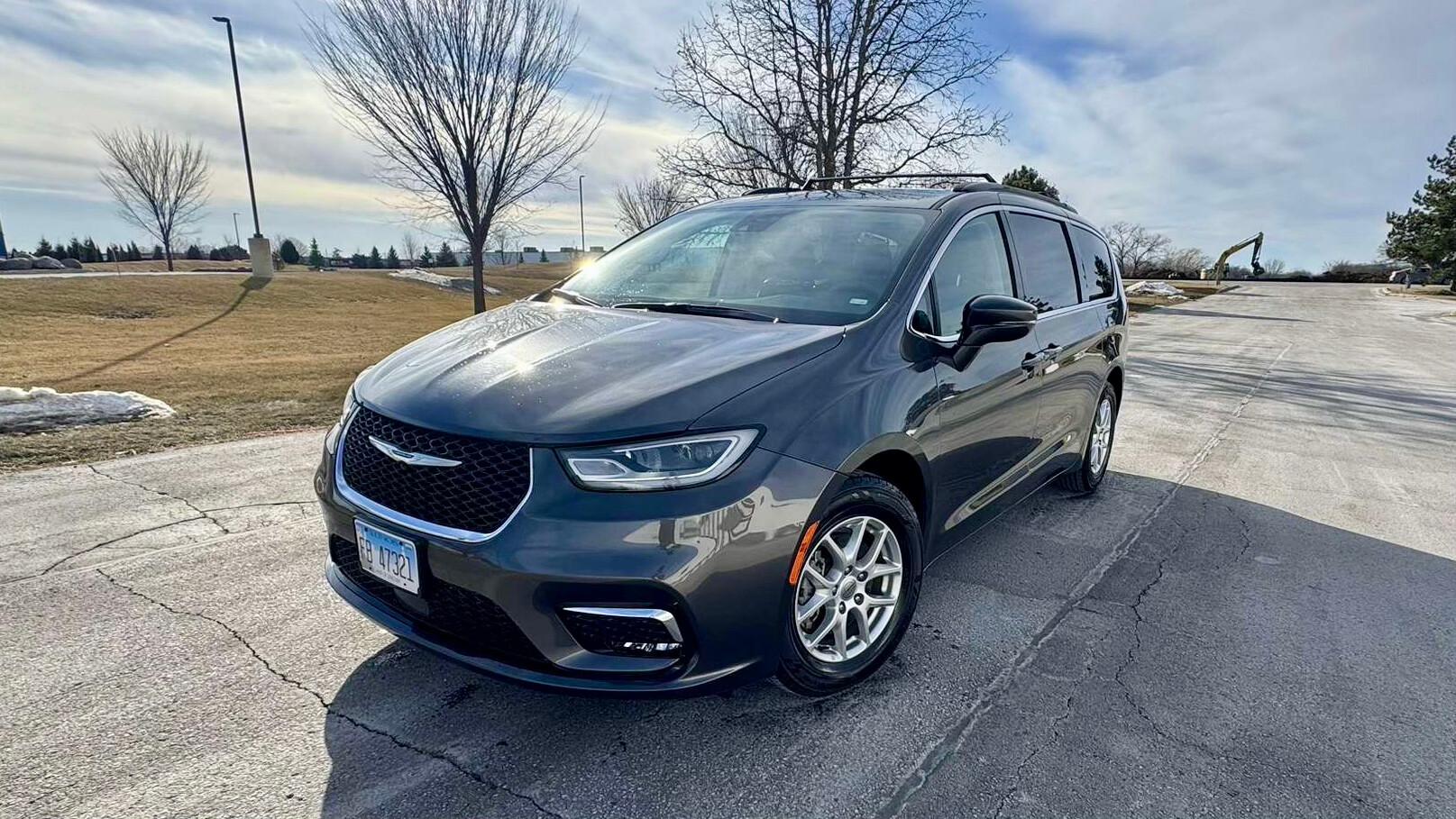 Chrysler Pacifica 2022 in Gurnee, IL