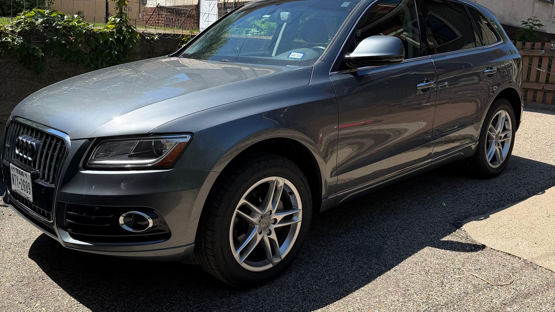 Audi Q5 2016 in Minneapolis, MN