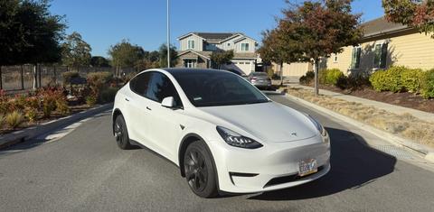 Tesla Model Y 2021