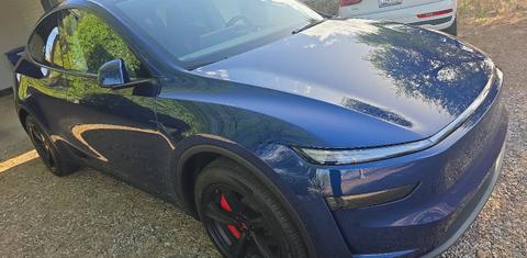 Tesla Model Y 2026