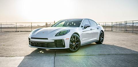 Porsche Panamera 2025