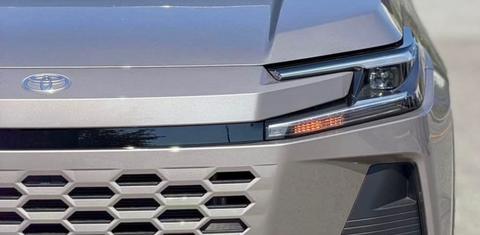 Toyota RAV4 Hybrid 2026