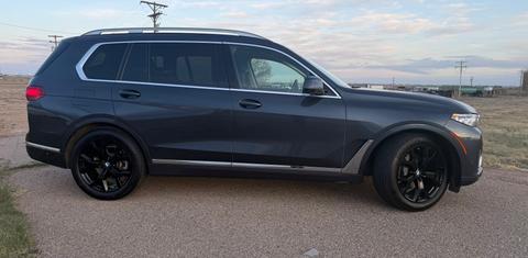 BMW X7 2021