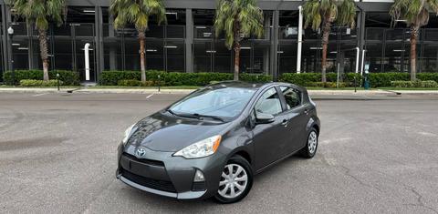 Toyota Prius c 2012