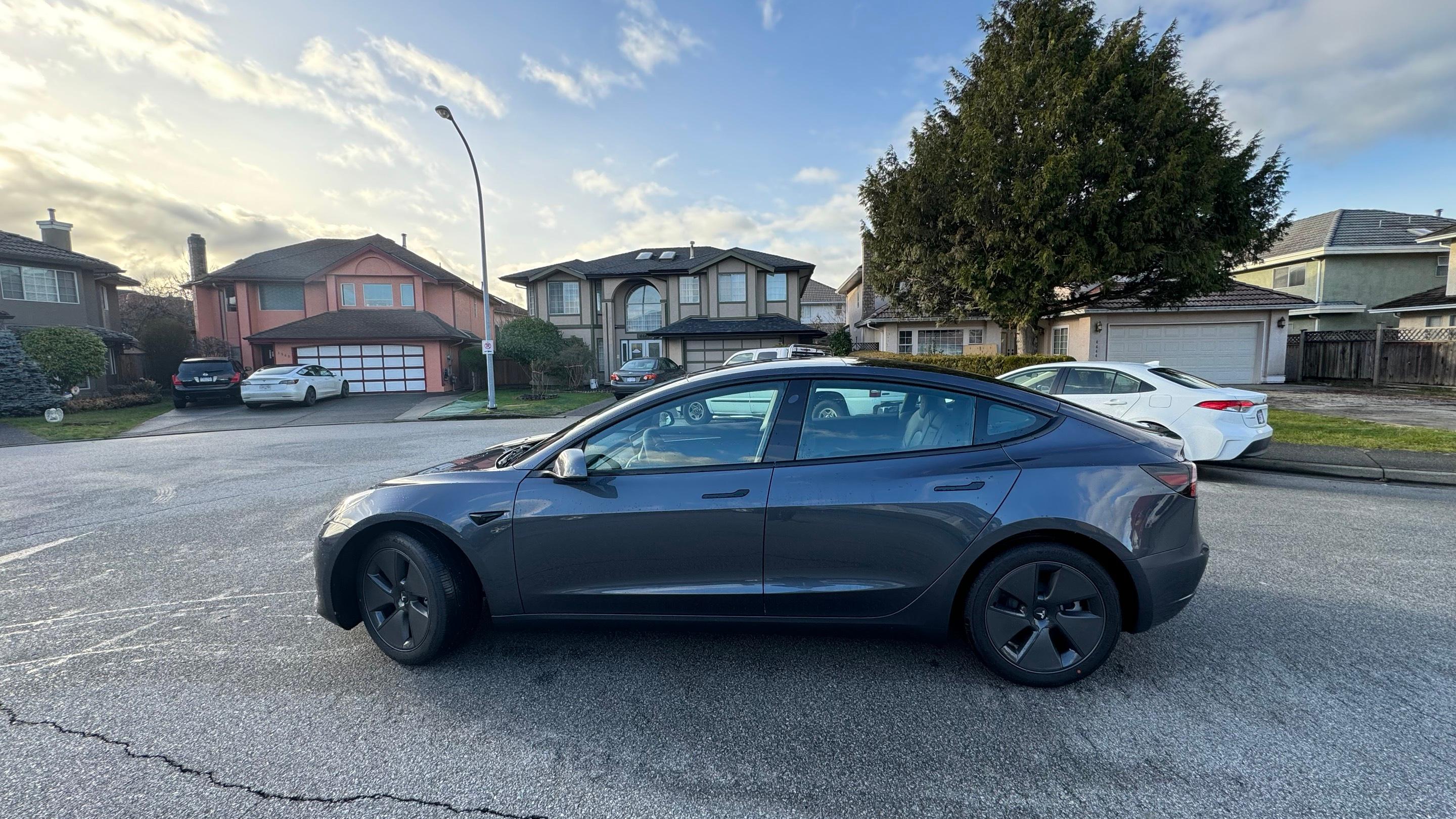 Tesla Model 3 2023 in Richmond, BC