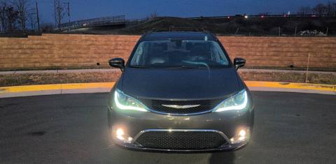 Chrysler Pacifica 2017