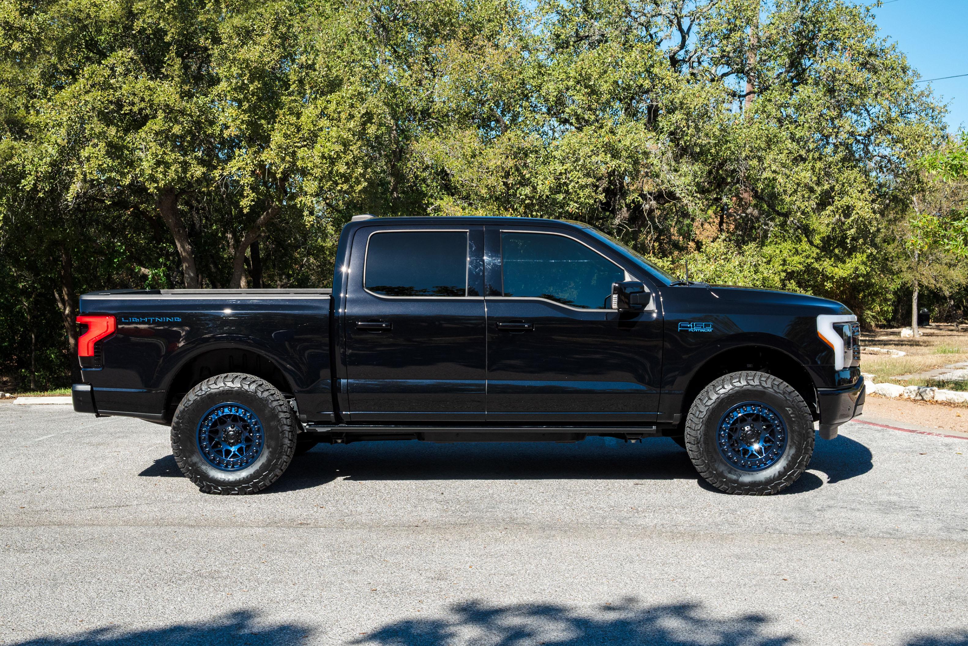 Ford F-150 Lightning 2024 in 