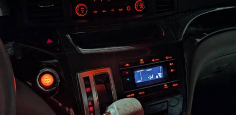 Nissan Quest 2013