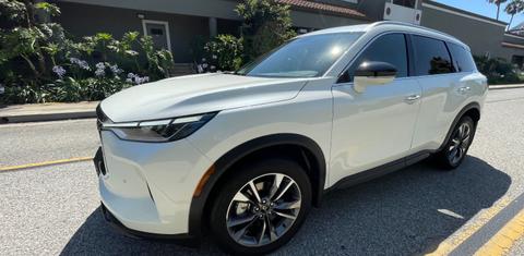 INFINITI QX60 2023