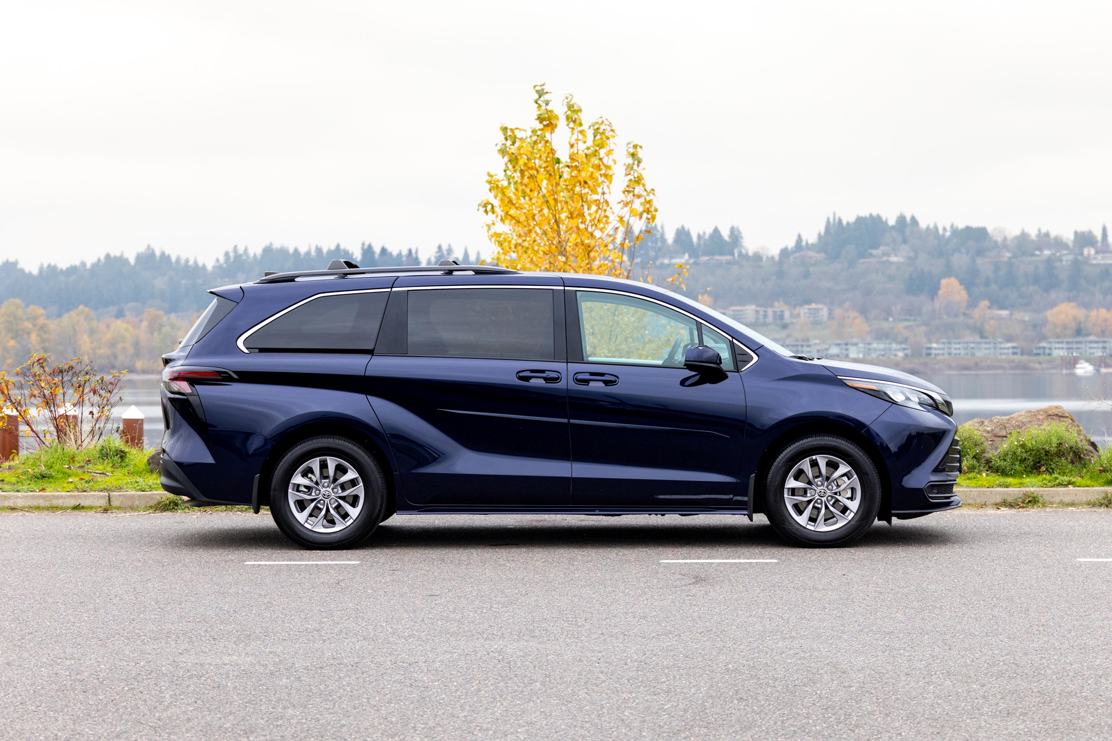 Toyota Sienna 2025 in Vancouver, WA
