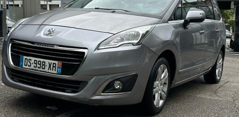 Peugeot 5008 2015