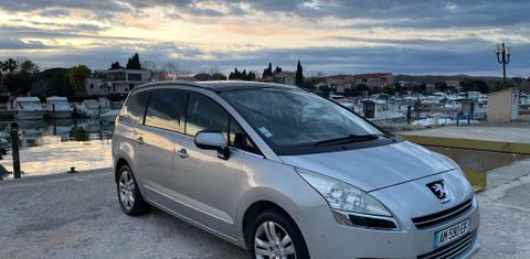 Peugeot 5008 2010