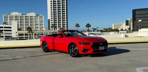 Ford Mustang 2025
