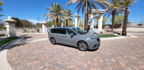 Chrysler Pacifica 2021