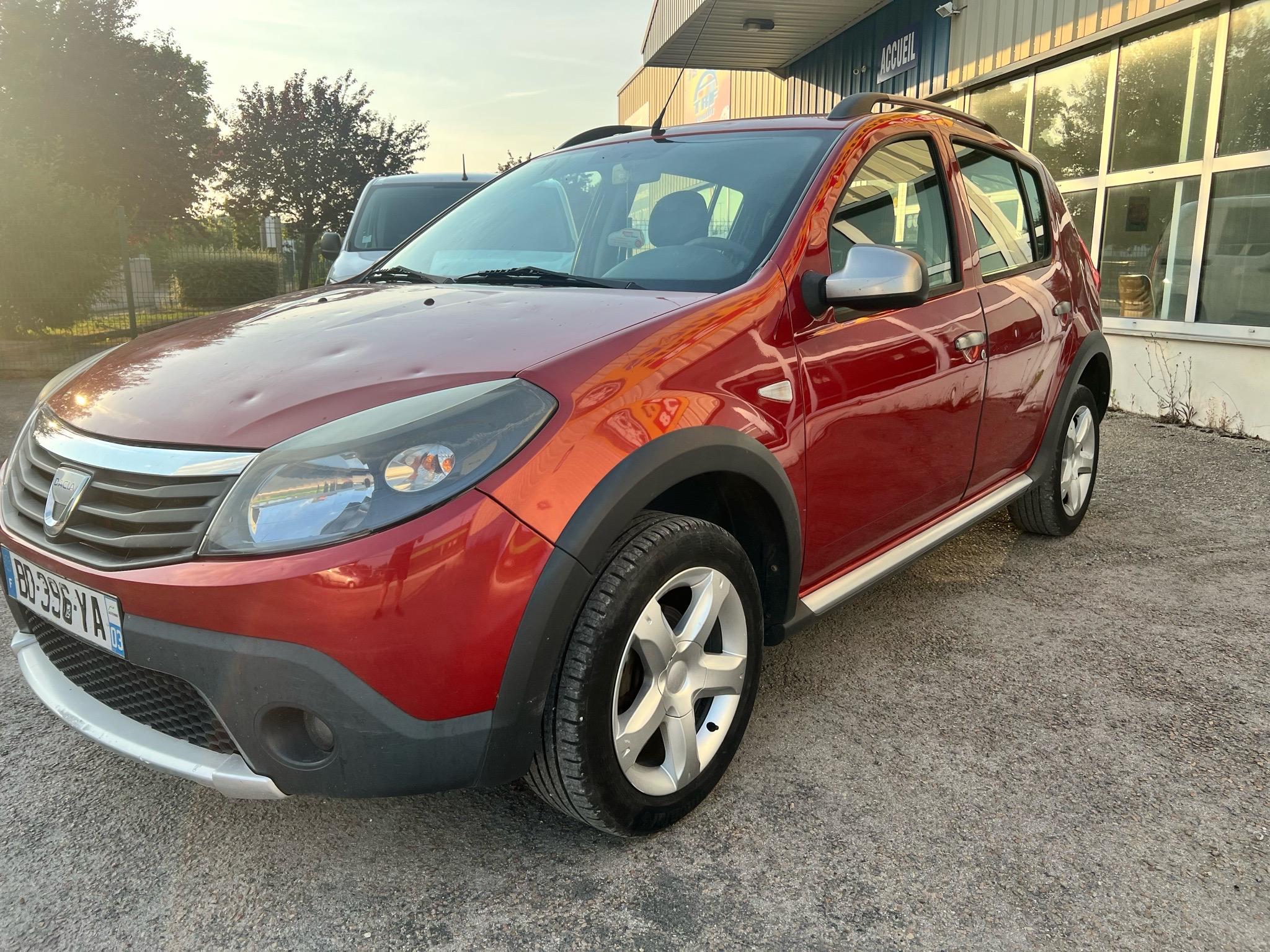 Dacia SANDERO 2010 à Pont-Sainte-Marie