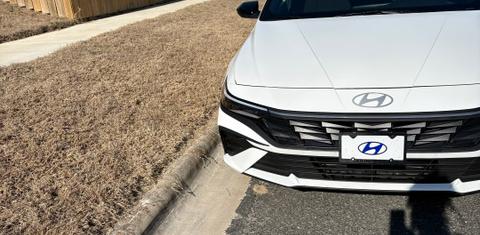 Hyundai Elantra 2025