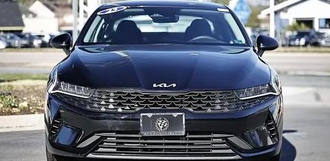 Kia K5 2023