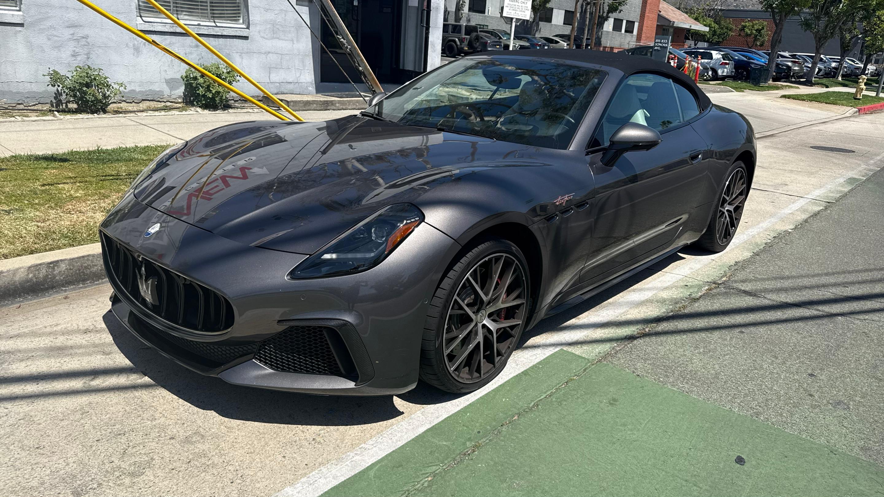 Maserati GranCabrio 2024 in 