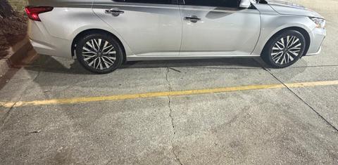 Nissan Altima 2023