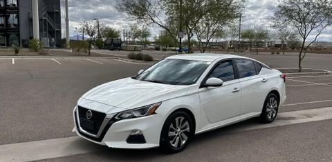 Nissan Altima 2020