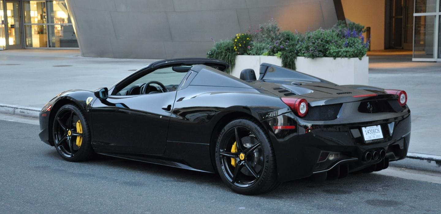 Ferrari 458 Italia 2013 rental in Roswell, GA by Carlos B. Turo