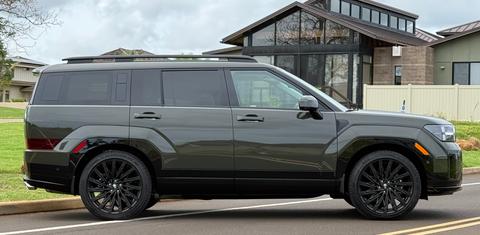 Hyundai Santa Fe 2025