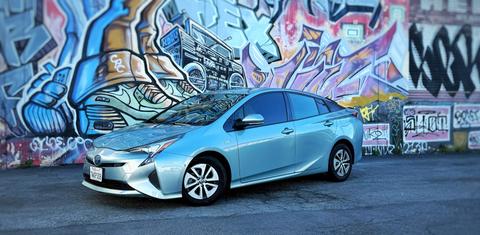 Toyota Prius 2017