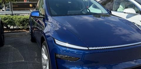 Tesla Model Y 2026