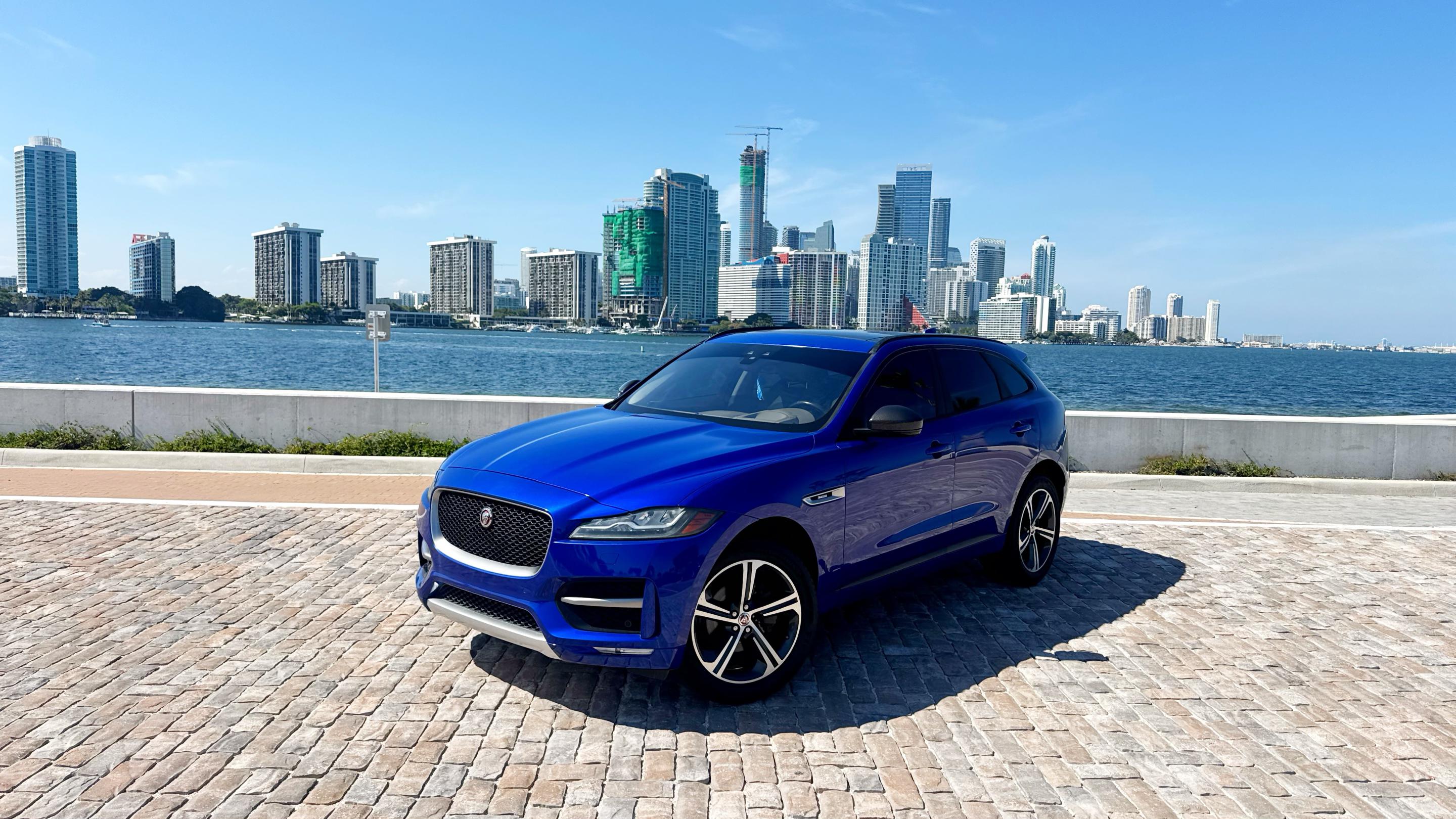 Jaguar F-PACE 2018 in 