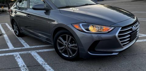 Hyundai Elantra 2018