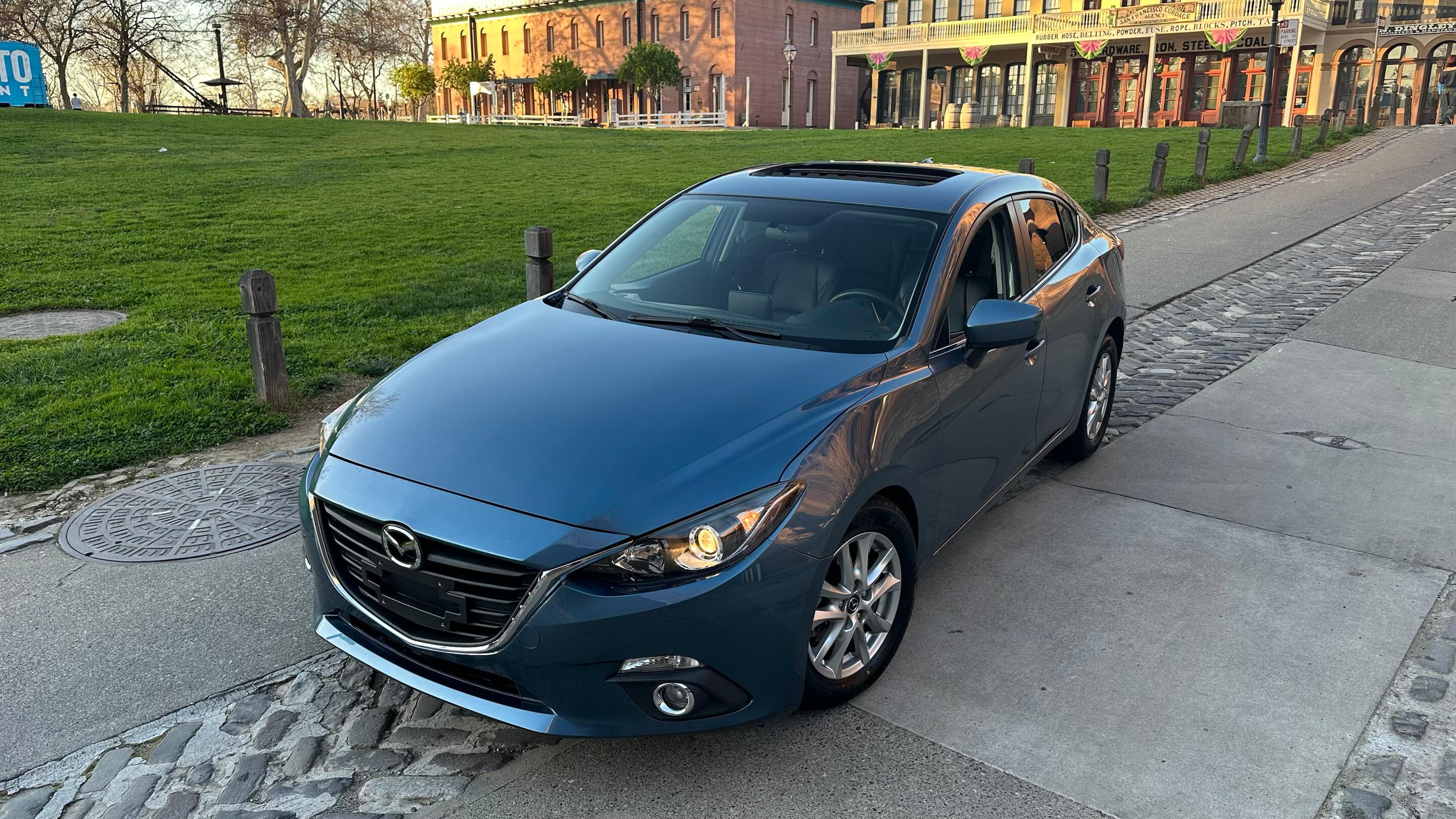 Mazda Mazda3 2015 in Sacramento, CA