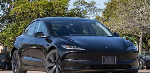Tesla Model 3 2024