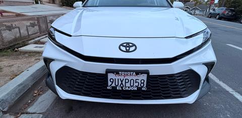 Toyota Camry Hybrid 2025