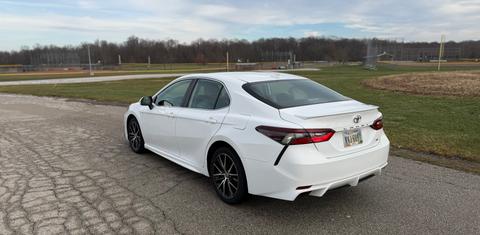 Toyota Camry 2022