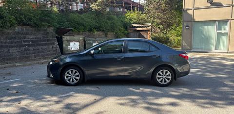 Toyota Corolla 2015