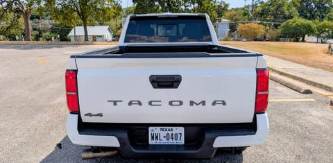 Toyota Tacoma 2024