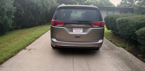 Chrysler Pacifica 2017