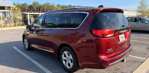 Chrysler Pacifica 2017