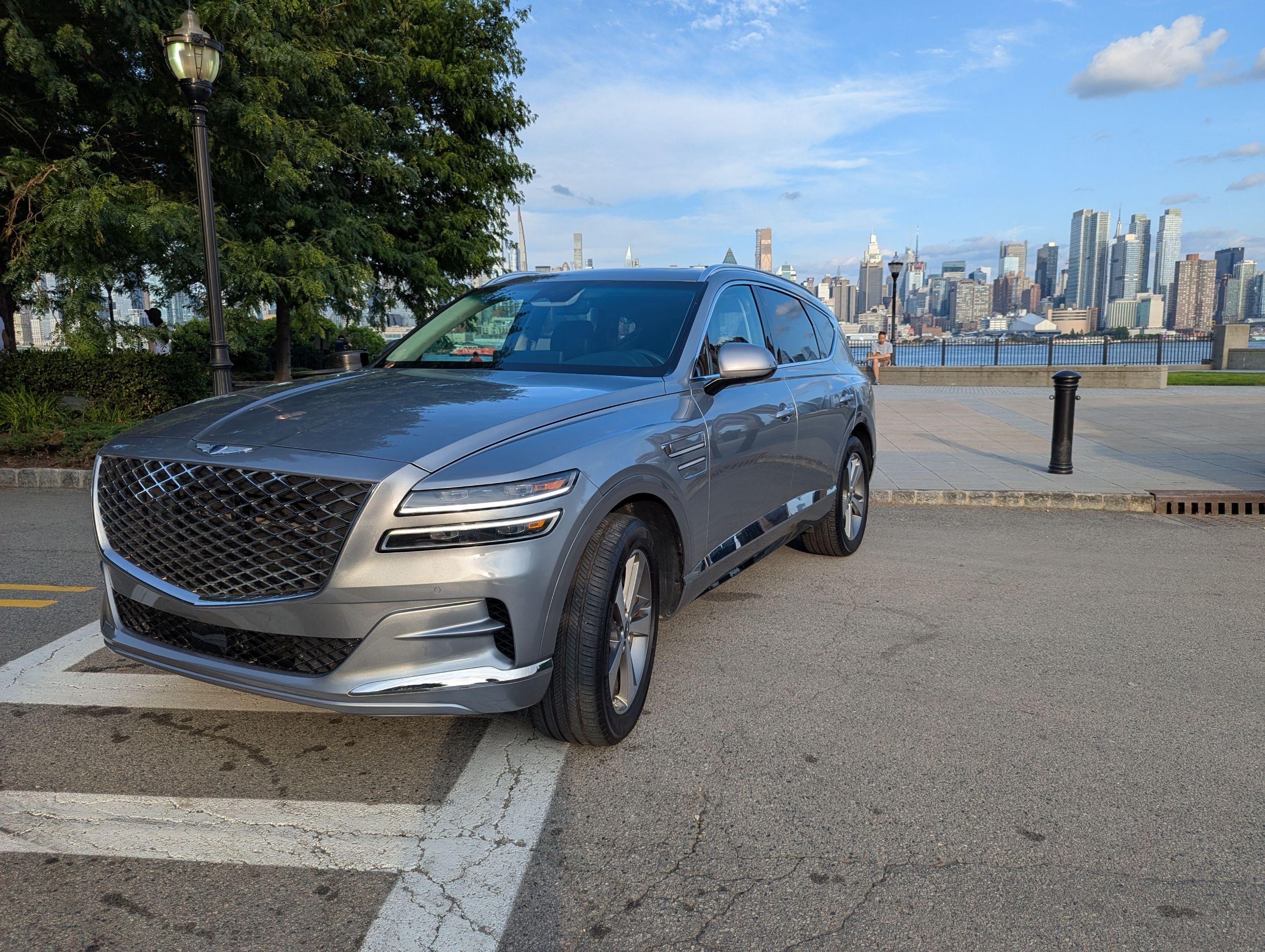 Genesis GV80 2024 in Weehawken Township, NJ