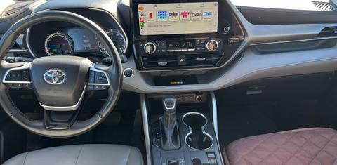 Toyota Highlander Hybrid 2024