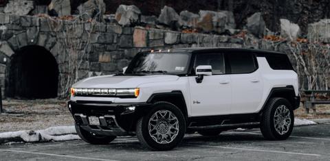 GMC HUMMER EV SUV 2024