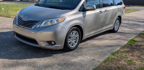 Toyota Sienna 2017
